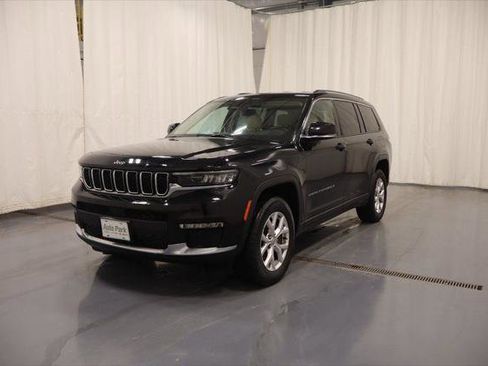Certified 2022 Jeep Grand Cherokee L Limited AWD/4WD image 5