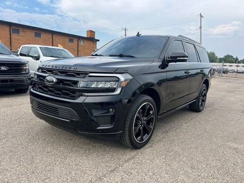Certified 2024 Ford Expedition Limited AWD/4WD image 30