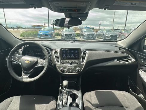Used 2024 Chevrolet Malibu LT FWD image 21