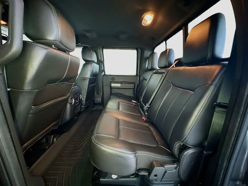 Used 2012 Ford F350 Lariat w/ Lariat Interior Pkg image 21