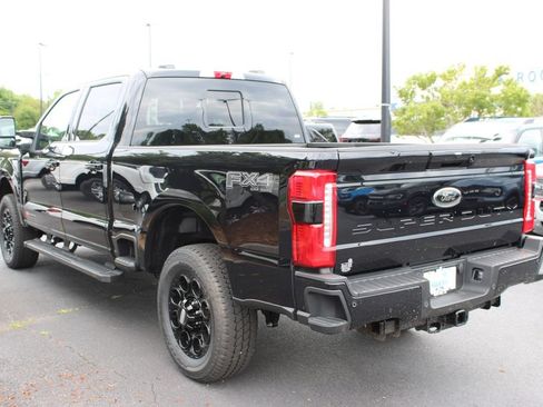 New 2026 Ford F350 Lariat w/ Black Appearance Package AWD/4WD image 17