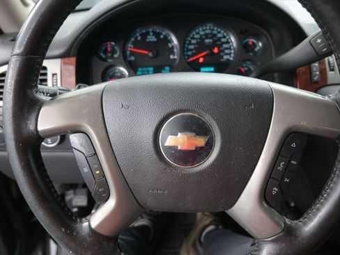 Used 2013 Chevrolet Tahoe LT AWD/4WD image 31
