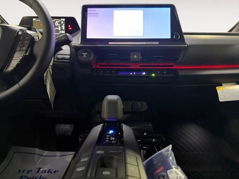 New 2026 Toyota Prius Plug-In Hybrid image 11