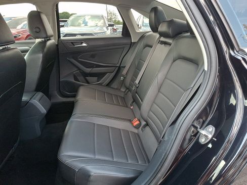 Used 2022 Volkswagen Jetta SE FWD image 10