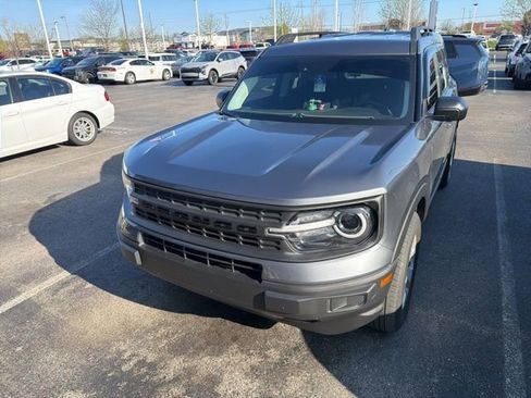 Used 2022 Ford Bronco Sport image 2