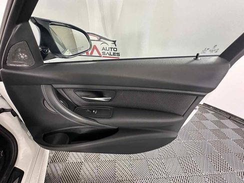 Used 2017 BMW M3 w/ Executive Package image 18
