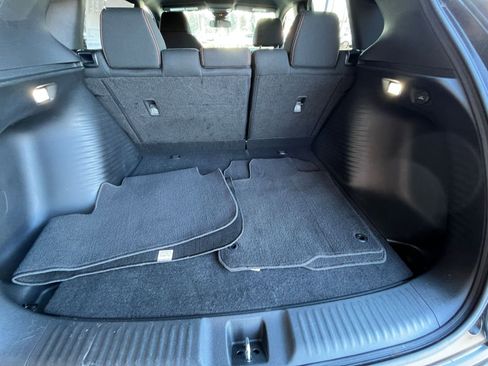Used 2025 Honda HR-V Sport image 32
