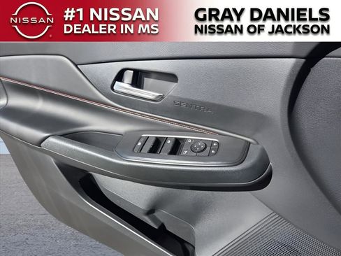 New 2026 Nissan Sentra SR w/ Floor Mat Package image 13