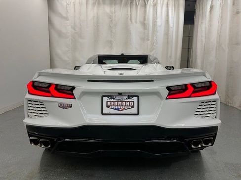Used 2024 Chevrolet Corvette Stingray Preferred Conv w/ Z51 Performance Package RWD image 29