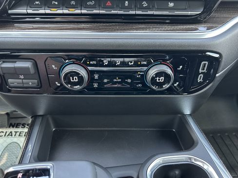 New 2025 Chevrolet Silverado 1500 RST image 29