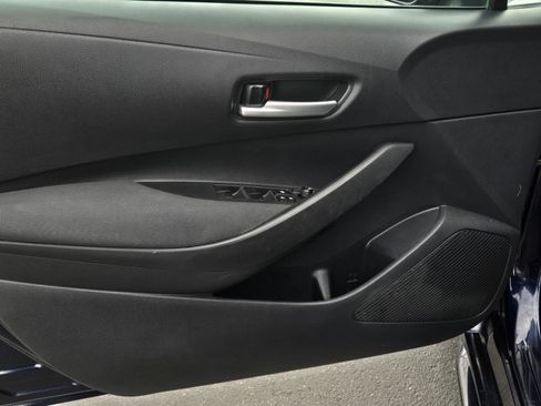 Certified 2021 Toyota Corolla LE w/ Carpet Mat Package (TMS) image 9