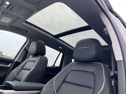 New 2026 GMC Terrain Denali image 38