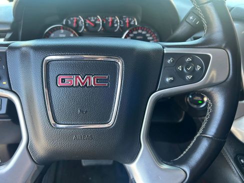 Used 2016 GMC Yukon XL SLT w/ Open Road Package image 18