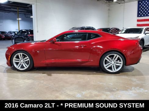 Used 2016 Chevrolet Camaro LT RWD image 12