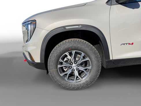 New 2026 GMC Acadia AT4 image 9