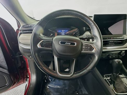 Certified 2022 Jeep Compass Limited image 18