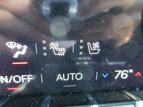 New 2026 GMC Yukon Denali w/ Sun & Power Step Package image 22