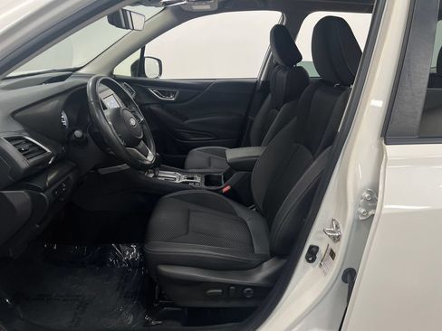 Used 2023 Subaru Forester Premium AWD/4WD image 10