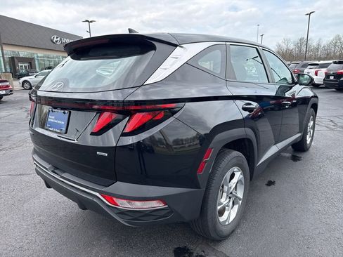 Used 2023 Hyundai Tucson SE image 5