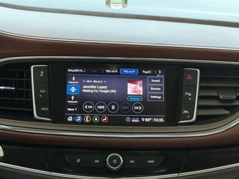 Used 2021 Buick Enclave Avenir w/ Avenir Technology Package AWD/4WD image 29