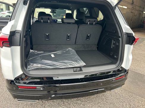 New 2026 Buick Enclave Sport Touring w/ Power Package FWD image 29