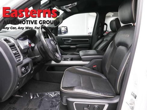 Used 2024 RAM 1500 Laramie AWD/4WD image 14