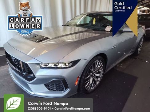 Used 2025 Ford Mustang GT Premium RWD image 1