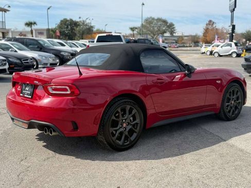 Used 2018 FIAT 124 Spider Abarth image 4