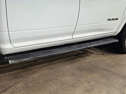 Used 2022 RAM 2500 Laramie image 36