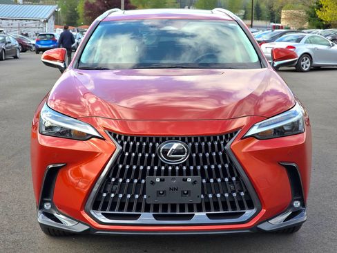 Used 2023 Lexus NX 350 AWD image 2