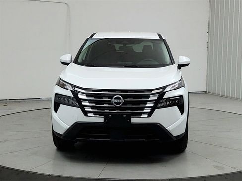 New 2026 Nissan Rogue SV image 2