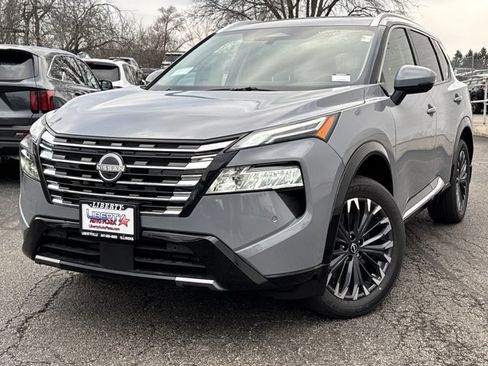 New 2025 Nissan Rogue Platinum w/ Tech Package image 42