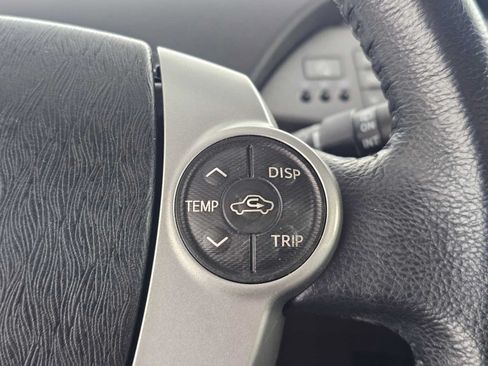 Used 2015 Toyota Prius Prime Advanced FWD image 29