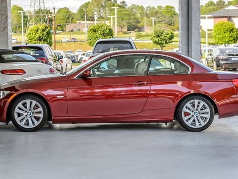 Used 2012 BMW 328i Convertible image 57