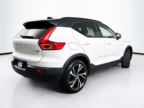 Used 2021 Volvo XC40 T5 R-Design w/ Advanced Package AWD/4WD image 7