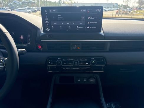 New 2026 Honda Pilot Sport image 15