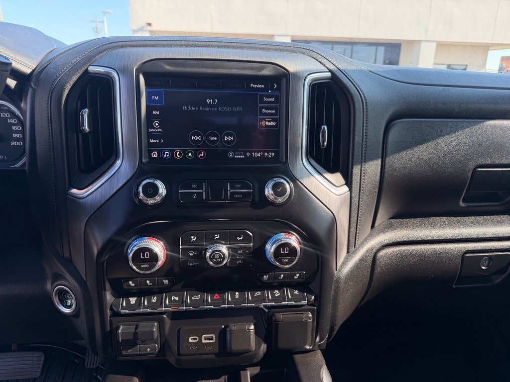 Used 2021 GMC Sierra 3500 Denali w/ Denali Ultimate Package AWD/4WD image 36