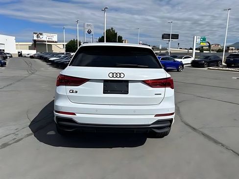 Used 2023 Audi Q3 2.0T Premium Plus w/ Premium Plus Package AWD/4WD image 4