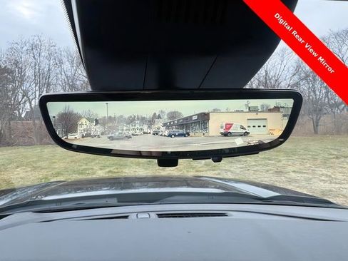 Certified 2025 GMC Sierra 1500 Denali image 18