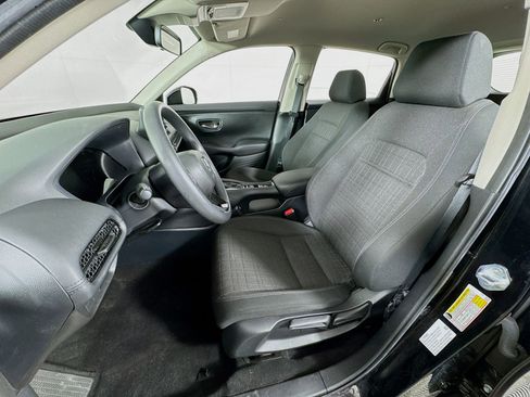 Certified 2023 Honda HR-V LX image 11