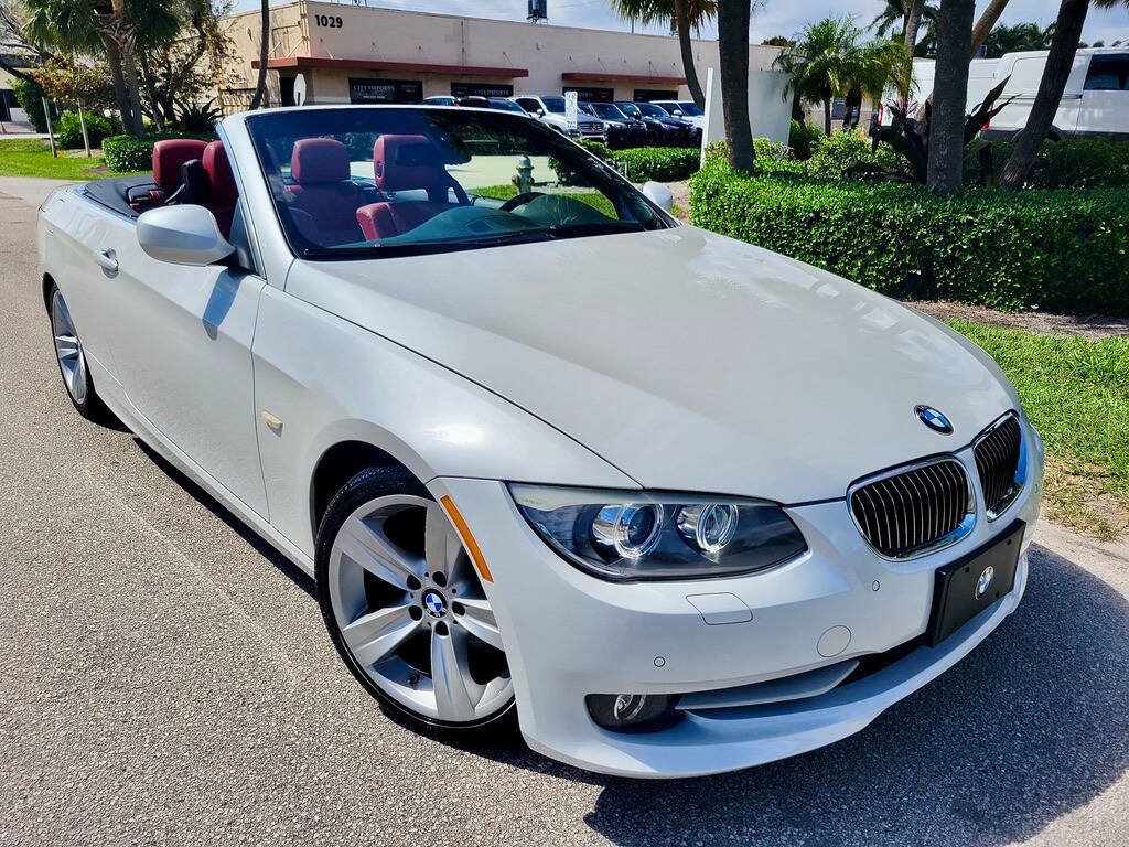 Used 2011 BMW 328i Convertible w/ Premium Pkg RWD image 1
