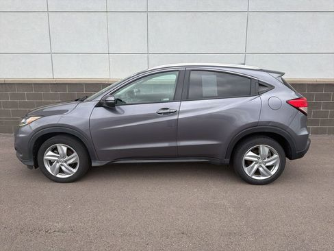 Used 2019 Honda HR-V EX image 3