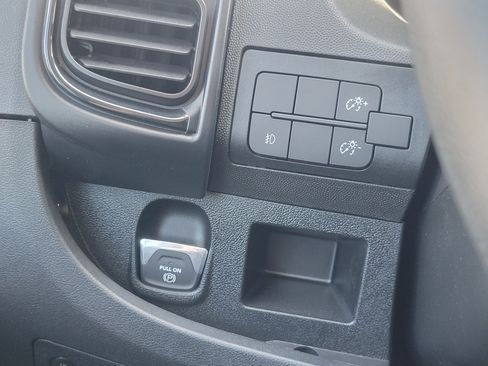Used 2025 RAM ProMaster 3500 w/ Convenience Group FWD image 10