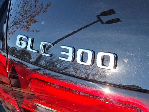 New 2026 Mercedes-Benz GLC 300 4MATIC image 17