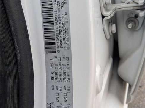 Used 2020 RAM 1500 Laramie image 28