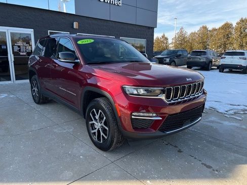 Certified 2025 Jeep Grand Cherokee Limited image 1