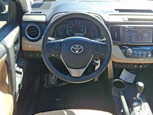 Used 2014 Toyota RAV4 XLE image 12