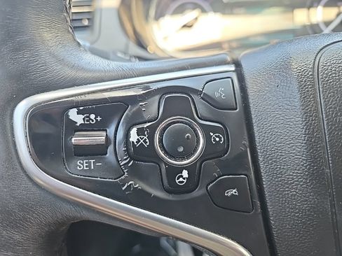Used 2015 Buick Regal Premium w/ Experience Buick Package FWD image 41