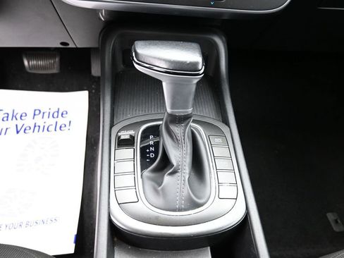 Used 2024 Hyundai Kona SEL image 12