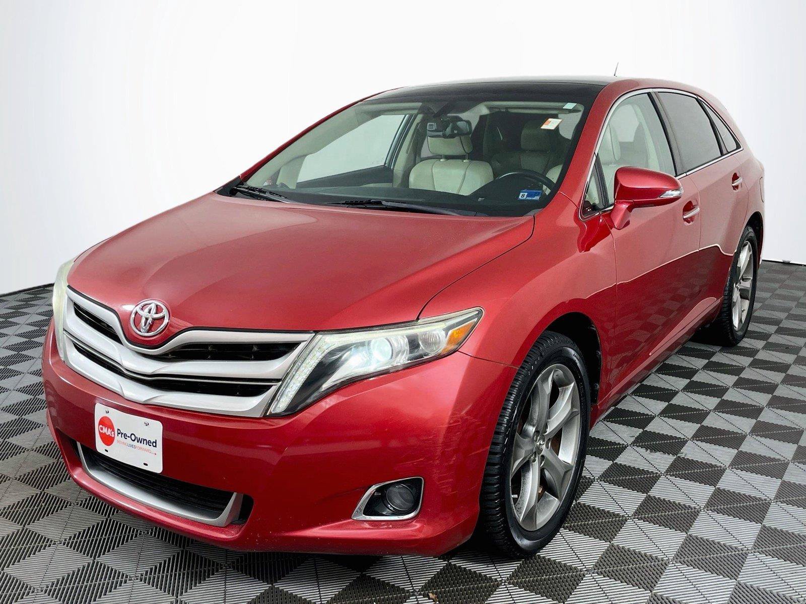 Used 2013 Toyota Venza Limited AWD/4WD image 3